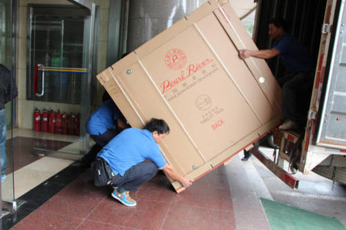 侯马钢琴贵重工艺品无忧运
